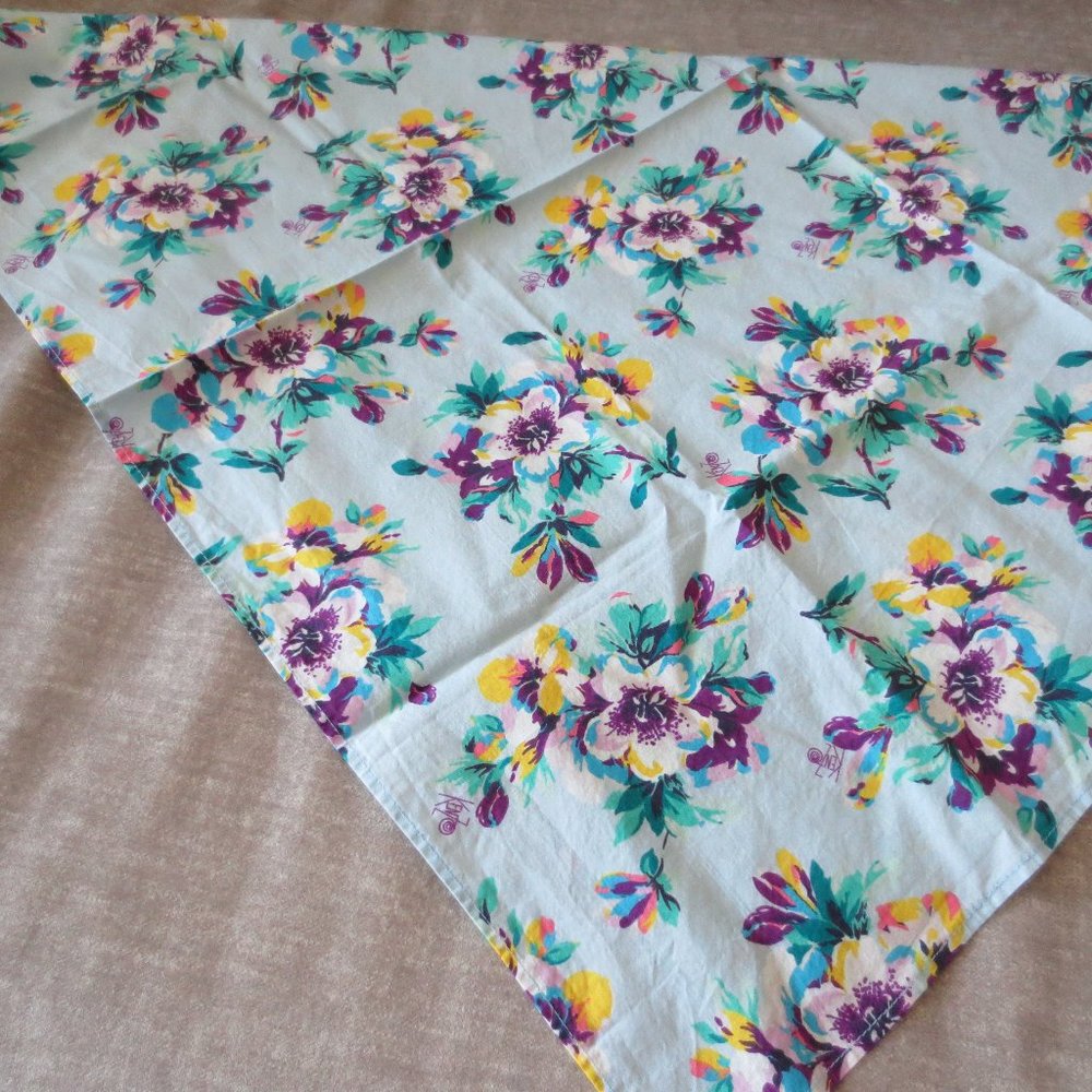 Kenzo Scarf - NEW